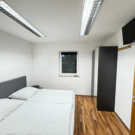 Landmann Mit 6 Zimmern Vakantieboerderij